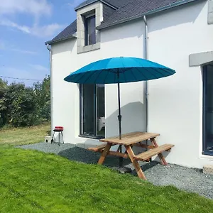 https://kerguen.inbrittany.com